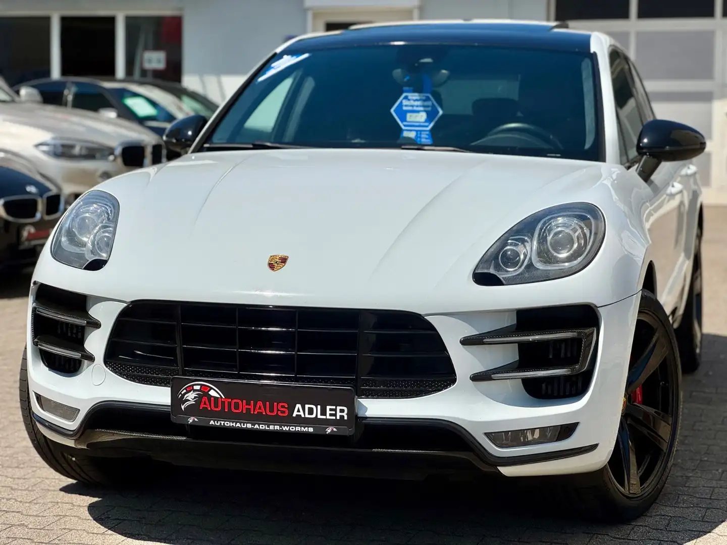 Porsche Macan Turbo SPORT-CHRONO*CARBON*PANOR*KAMER*PDLS Blanc - 2