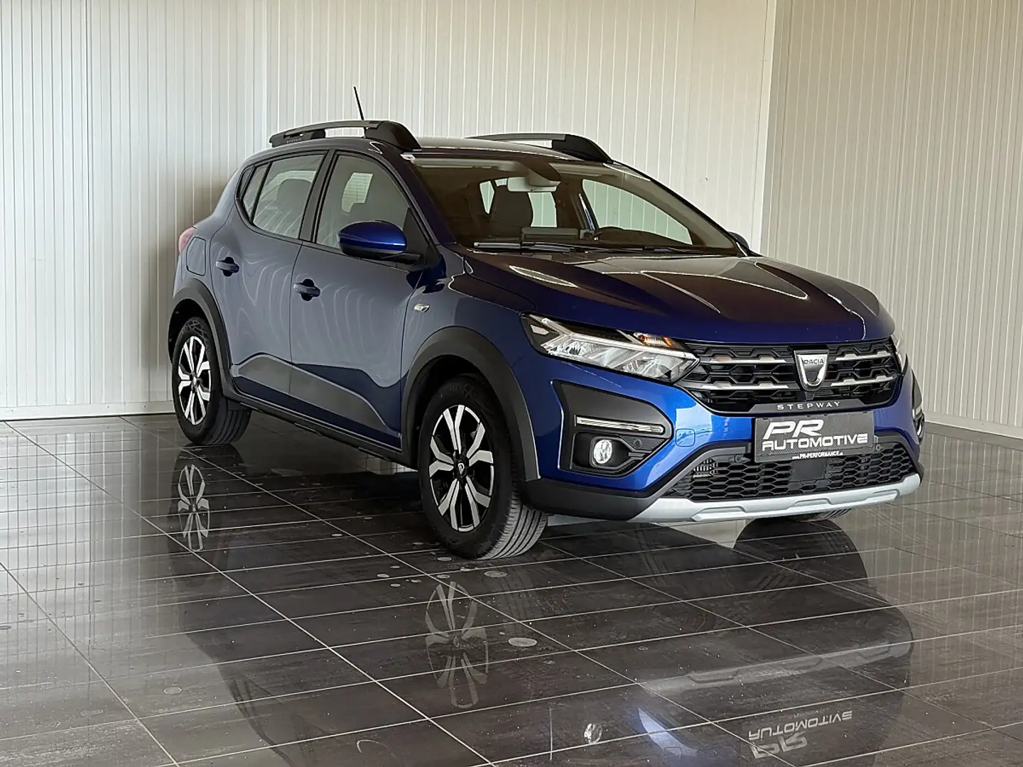 Dacia Sandero Stepway Comfort TCe 90 Blau - 2