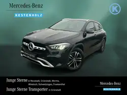 Mercedes-Benz GLA 200 VOR. DISTRO+KAMERA+SITZHZ+SPUR/BREMS+LED Navi/Autom./Klima/Sitzhzg./MF Lenkrad/Dachrel./Digitales Radio/Komfortsitze