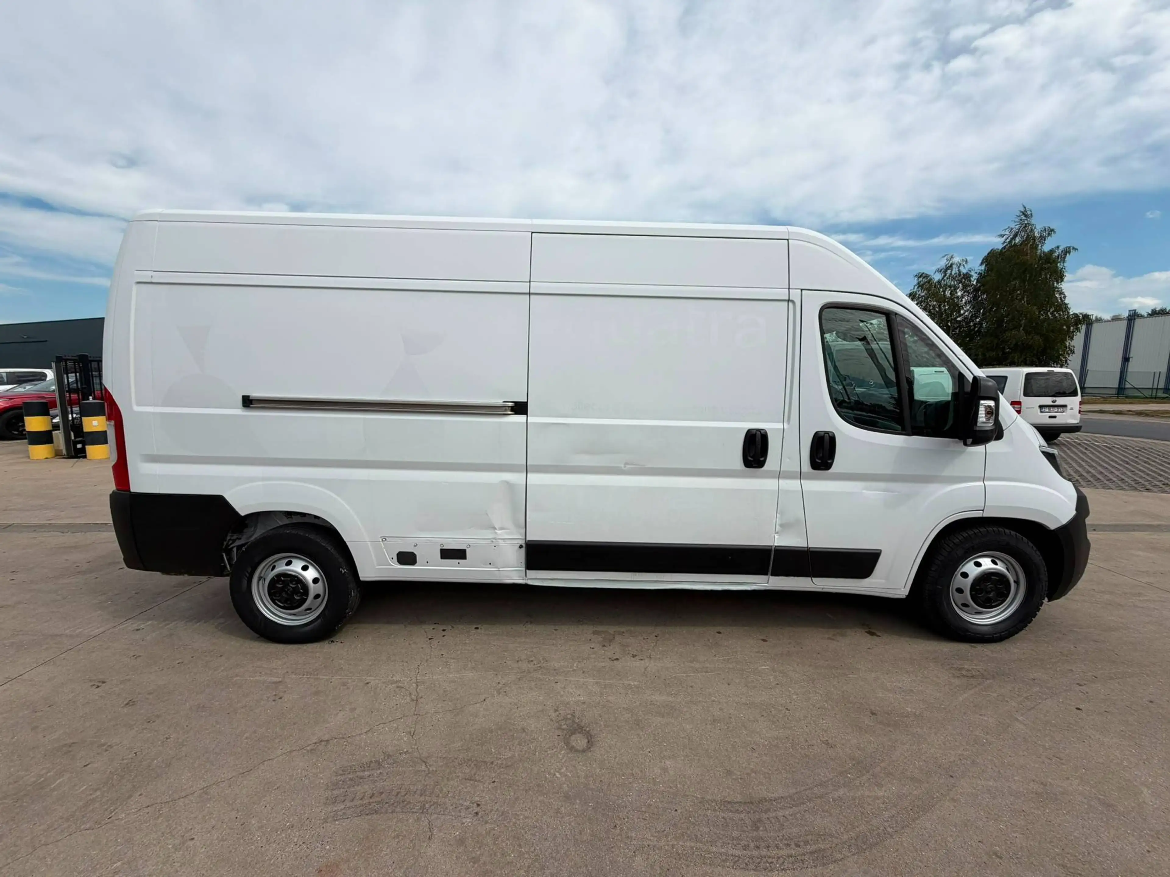 Peugeot Boxer (Stock ID 23525) — photo 11