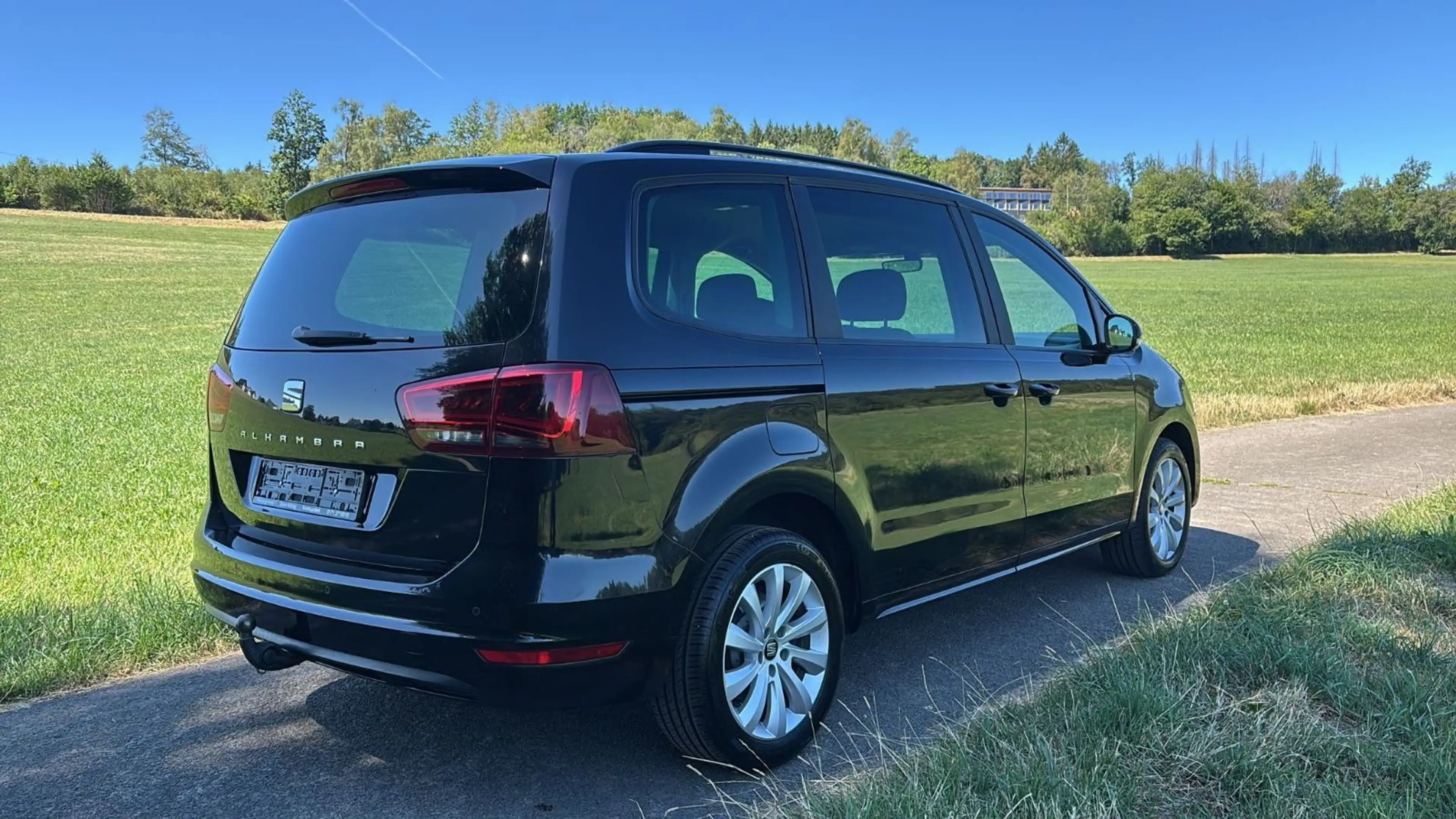 SEAT Alhambra Style 2.0TDI 150ps — photo 5