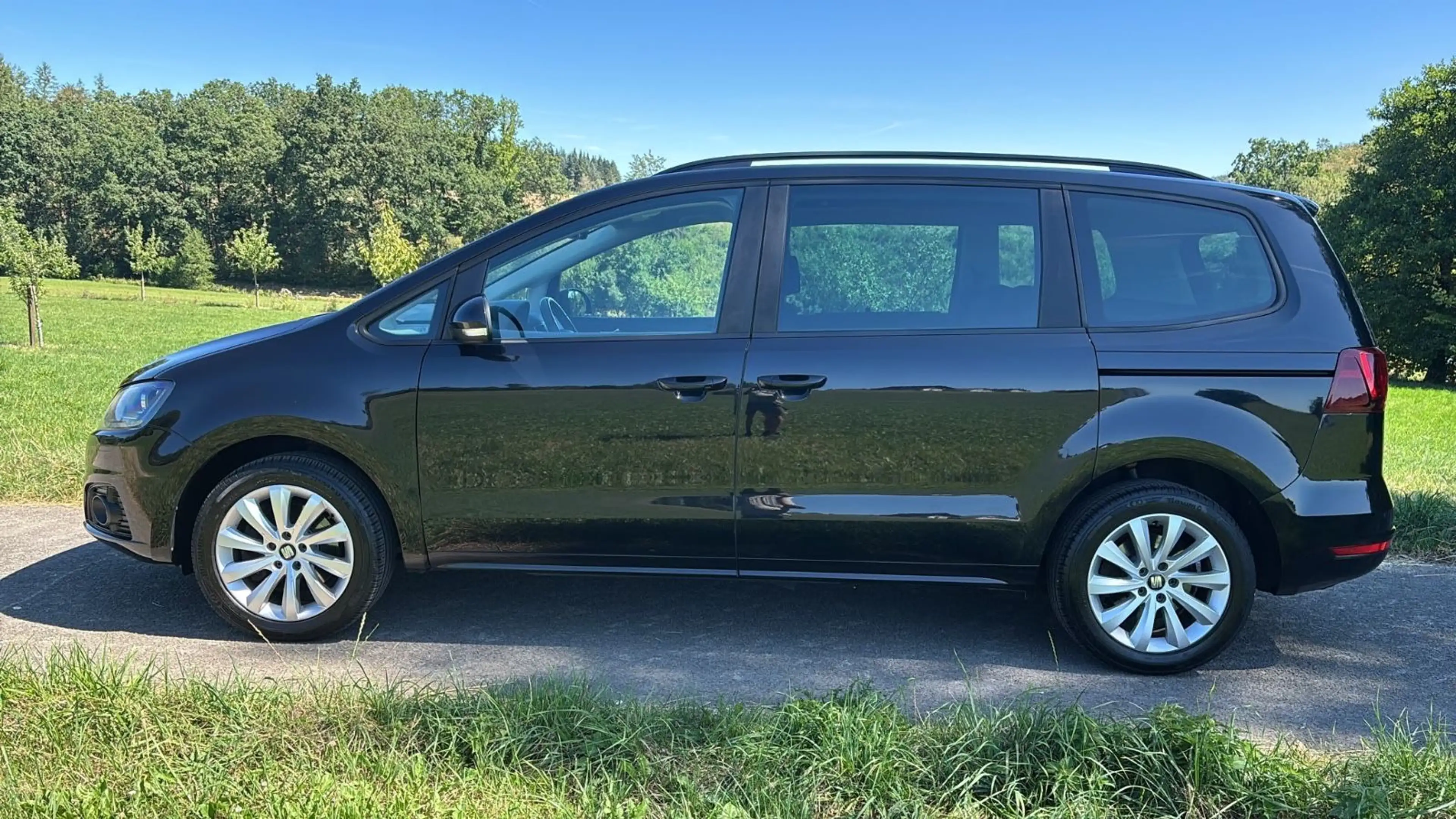 SEAT Alhambra Style 2.0TDI 150ps — photo 2