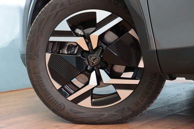 Peugeot e-2008 EV Allure 54 kWh | APPCONNECT | PDC V+A | CRUISE | — photo 12