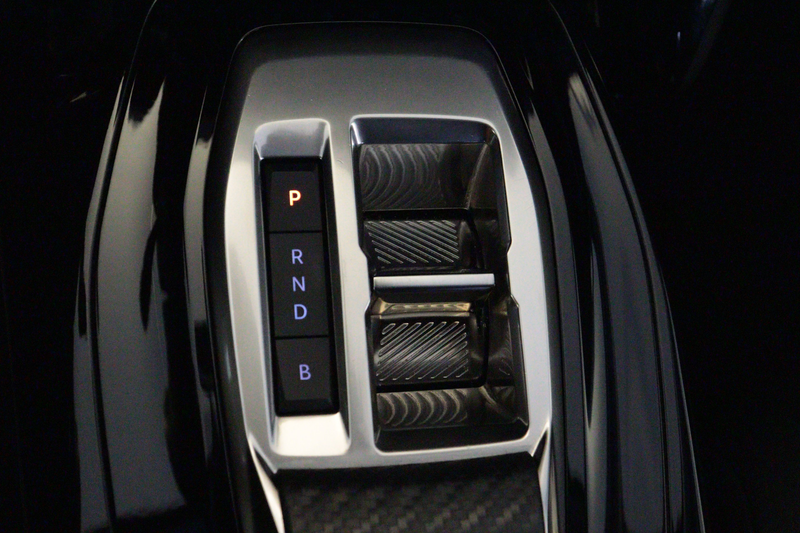 Peugeot e-2008 EV Allure 54 kWh | APPCONNECT | PDC V+A | CRUISE | — photo 11