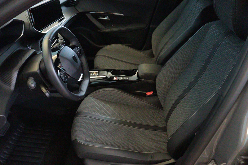 Peugeot e-2008 EV Allure 54 kWh | APPCONNECT | PDC V+A | CRUISE | — photo 5