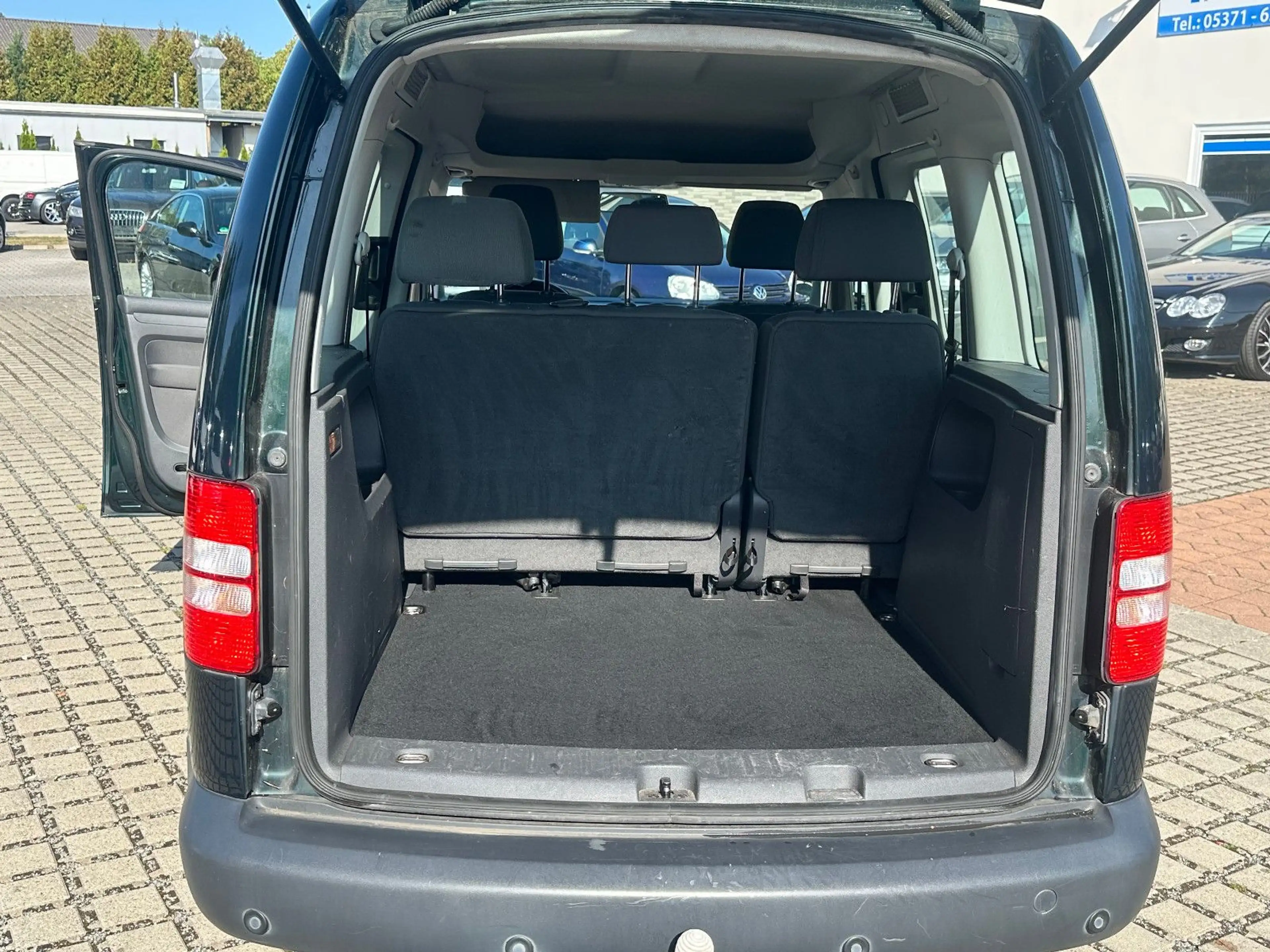 Volkswagen Caddy Roncalli Trendline 1.6 TDI KLIMA / AHK — photo 13