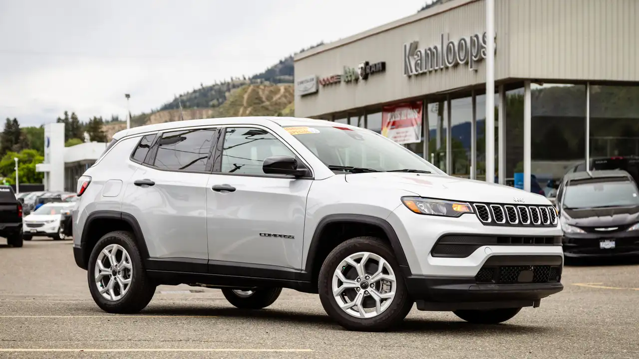 Jeep Compass photo Jeep Compass