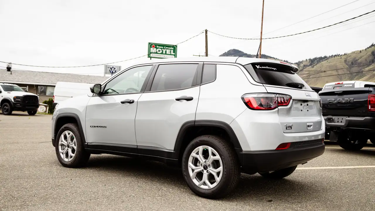 Jeep Compass снимка Jeep Compass