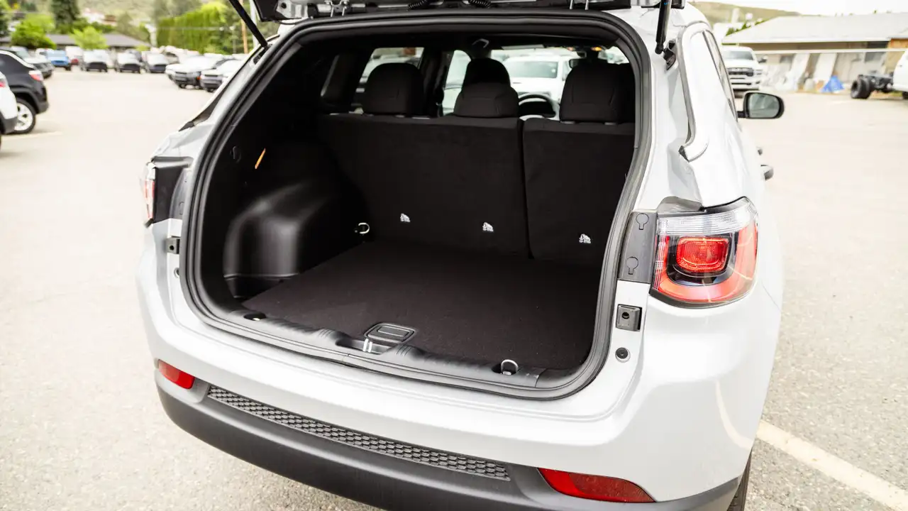 Jeep Compass снимка Jeep Compass