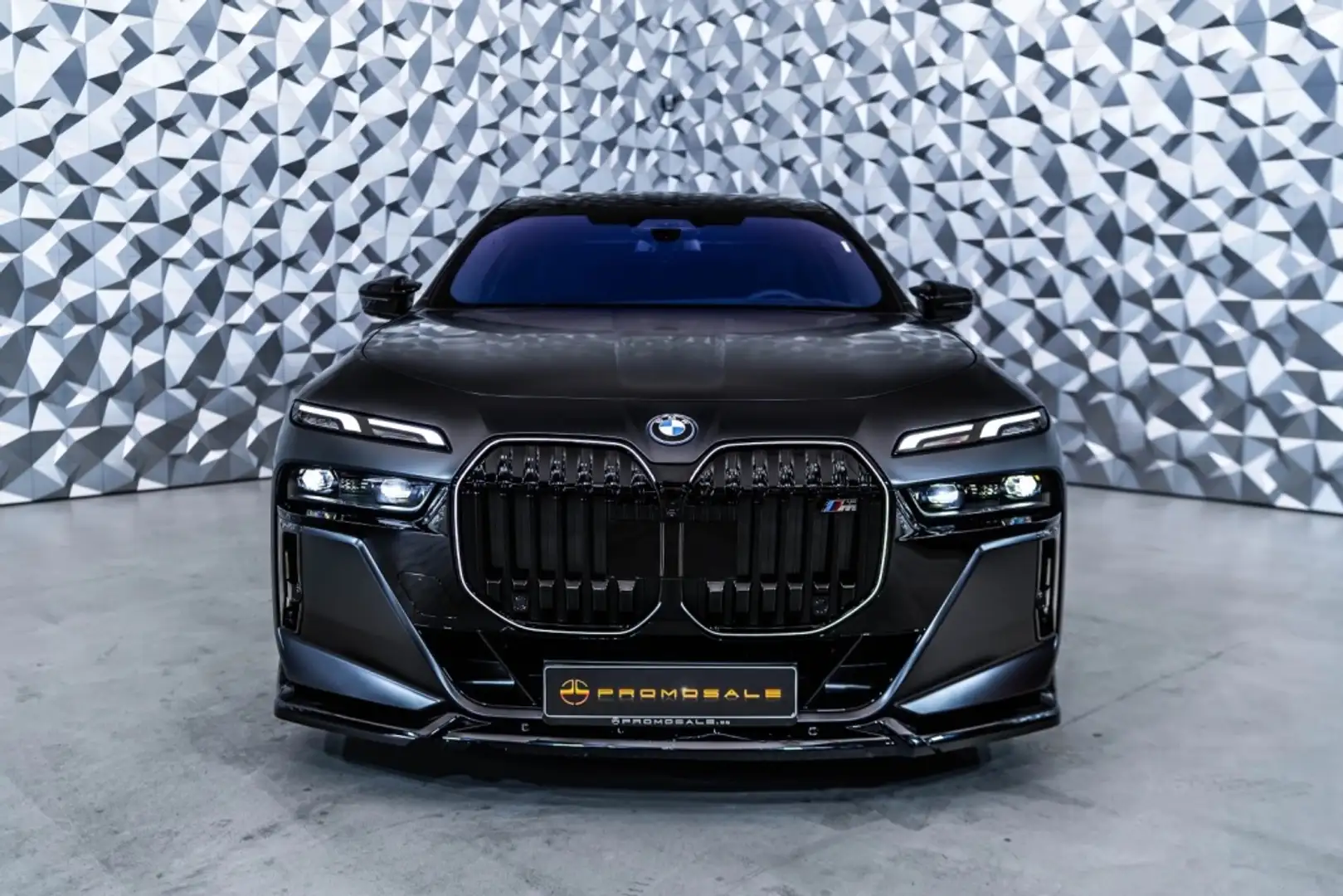 BMW 760 M760e xDrive Schwarz - 2
