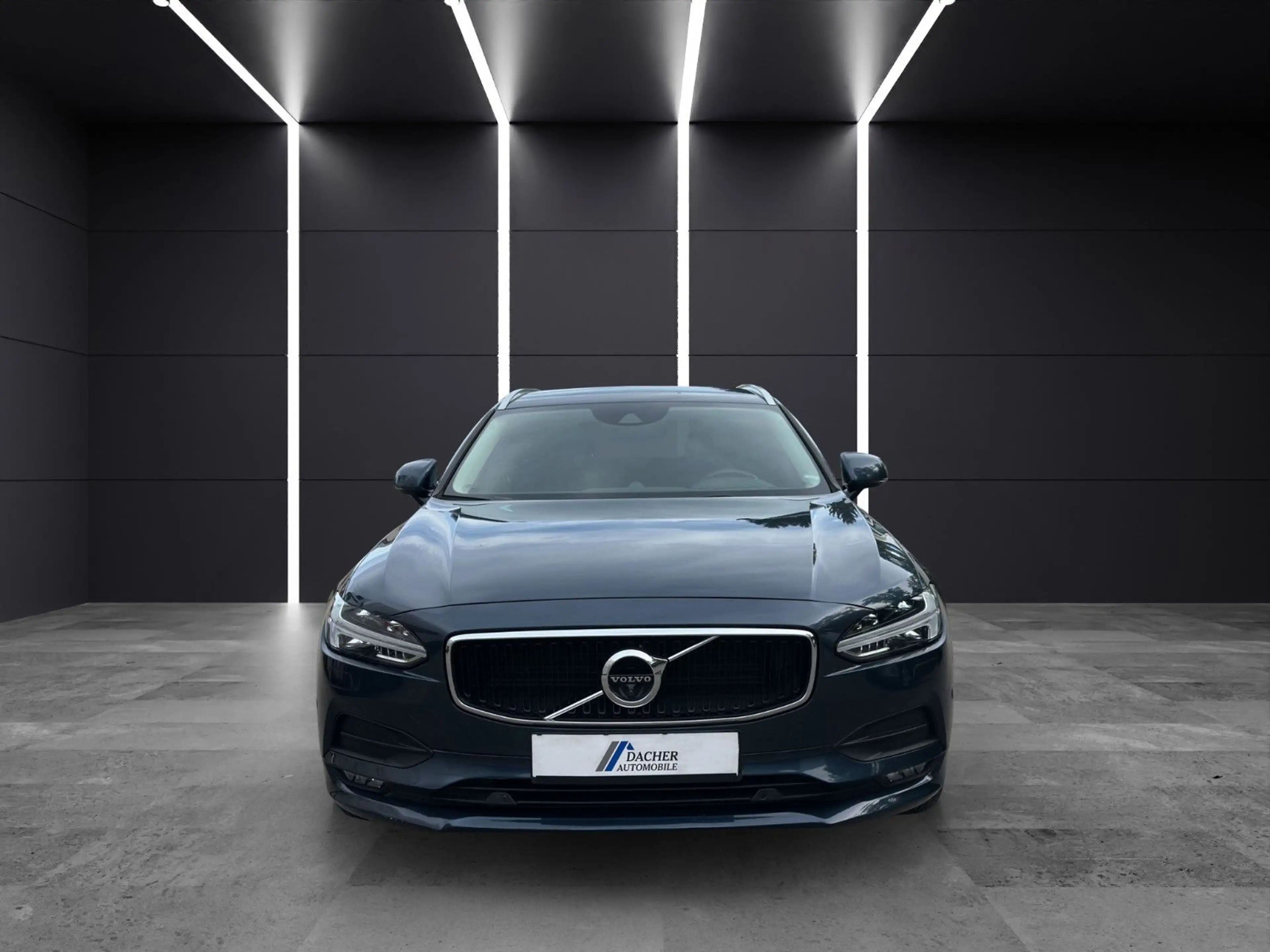Volvo V90 Momentum, LED, HUD, AHK, ACC, — photo 2