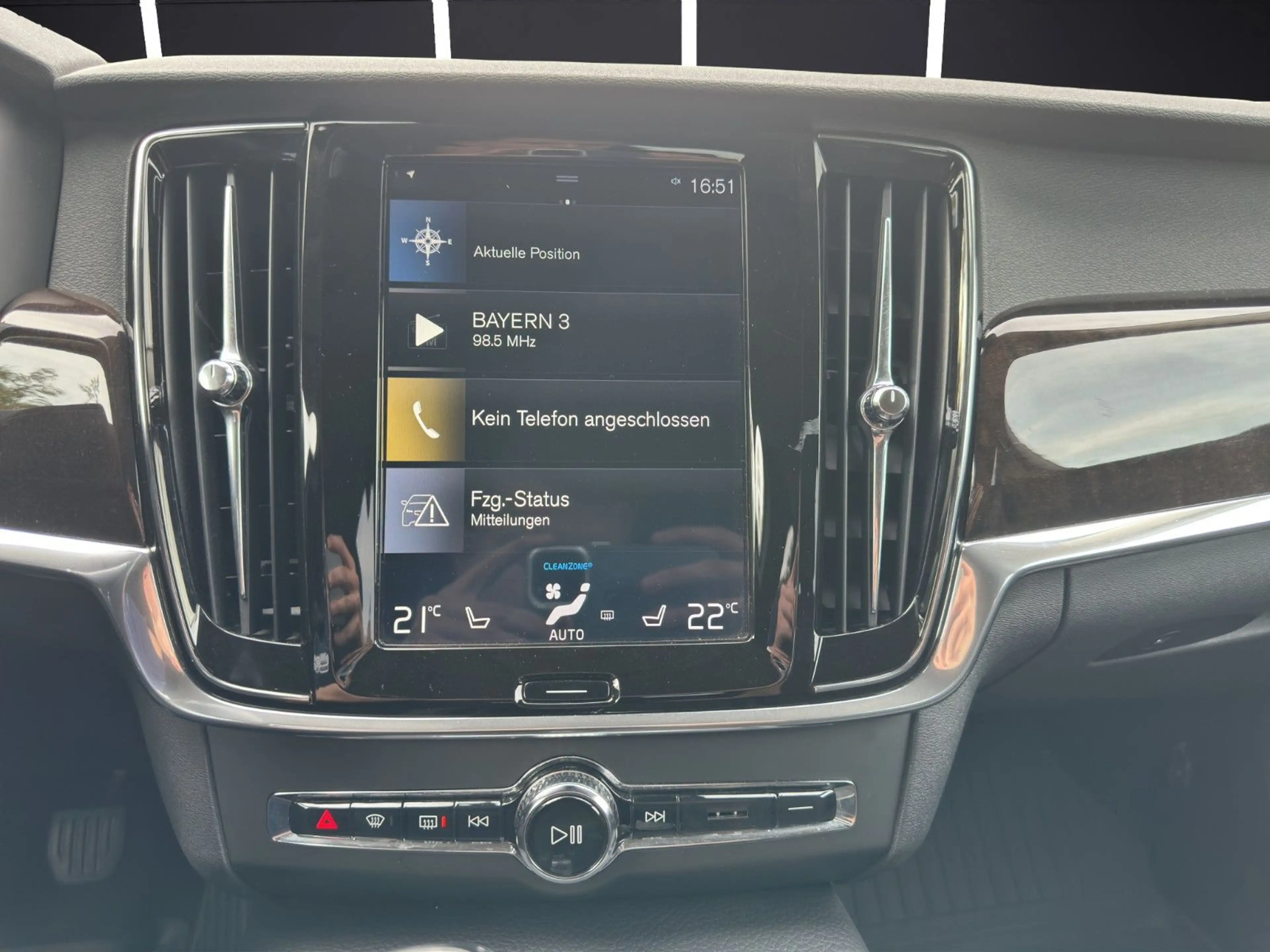 Volvo V90 Momentum, LED, HUD, AHK, ACC, — photo 13
