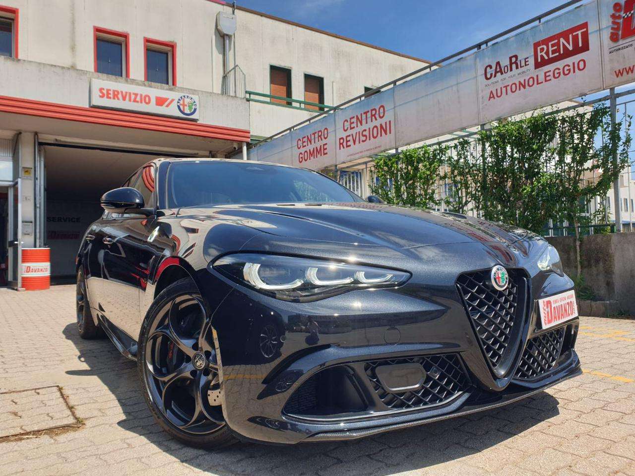 Alfa Romeo Giulia 2.9 V6 Bi-Turbo AT8 Quadrifoglio