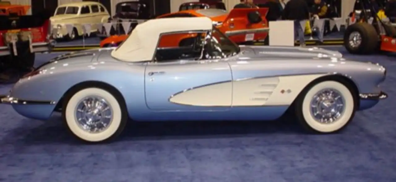 Chevrolet Corvette снимка Chevrolet Corvette
