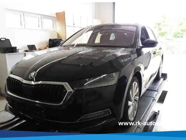 Skoda Octavia Combi Style iV HUD Navi Digitales Cockpit Memory S