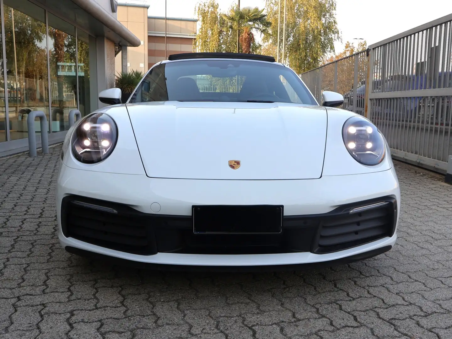 Porsche 911 Carrera (992) Bianco - 2