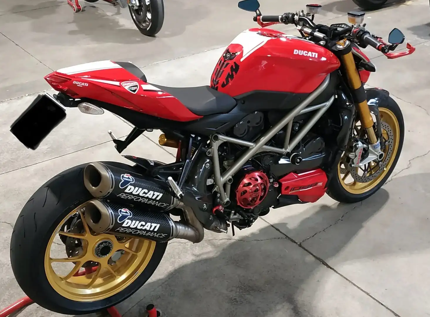Ducati Streetfighter 1098 S Rojo - 1