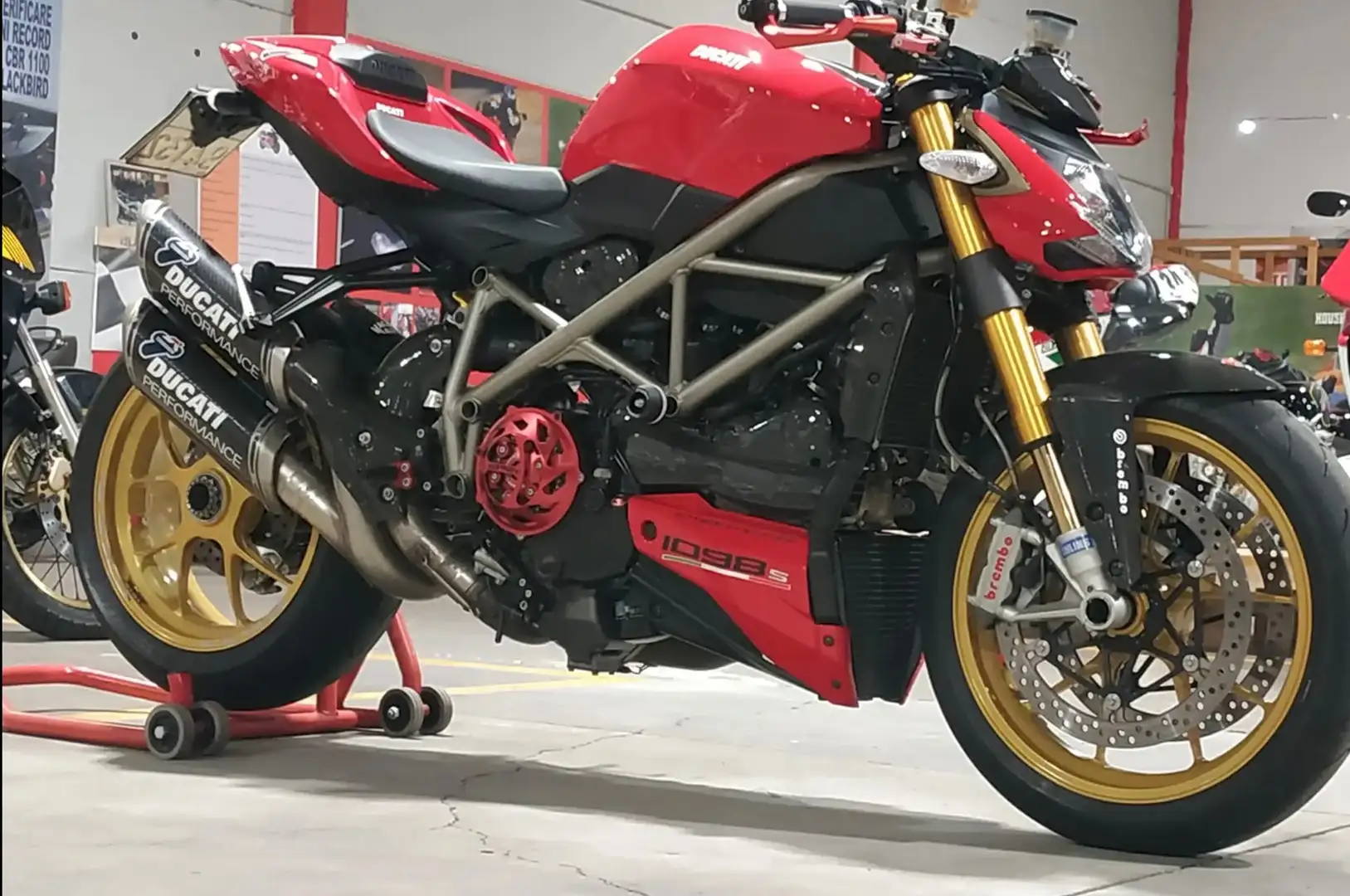 Ducati Streetfighter 1098 S Rojo - 2