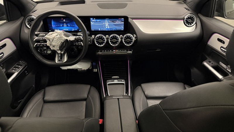 Mercedes-Benz GLA 35 AMG 4Matic Speedshift DCT 8G *HUD*Pano* — photo 5