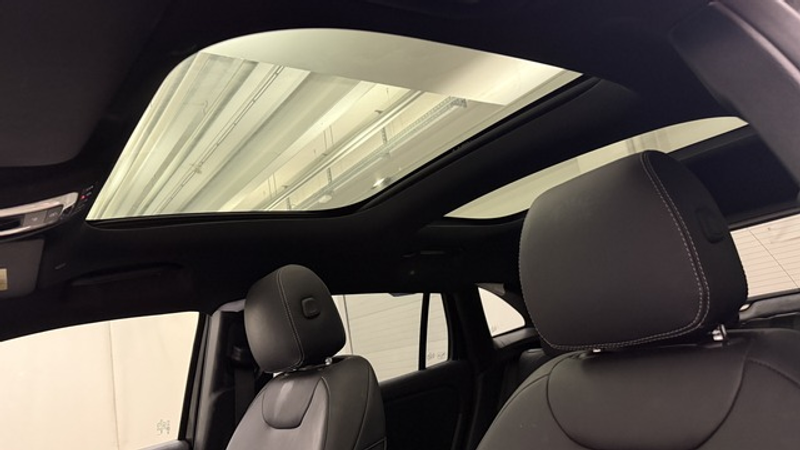 Mercedes-Benz GLA 35 AMG 4Matic Speedshift DCT 8G *HUD*Pano* — photo 11