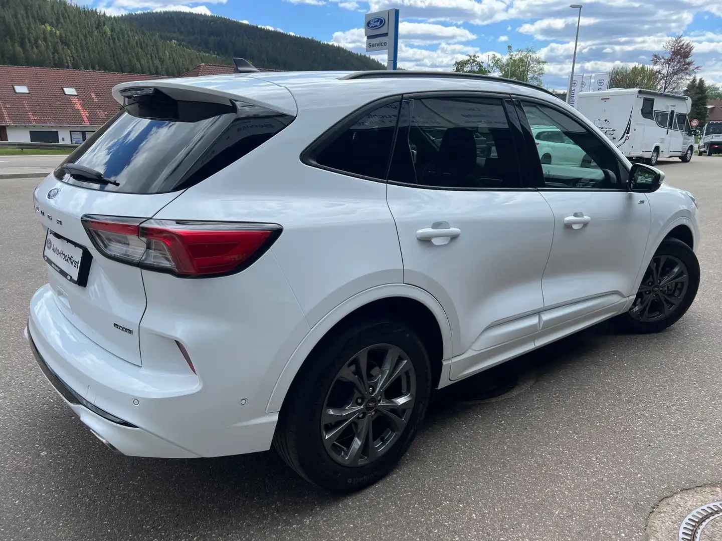 Ford Kuga Plug-In Hybrid ST-Line X 225 AT Blanc - 2