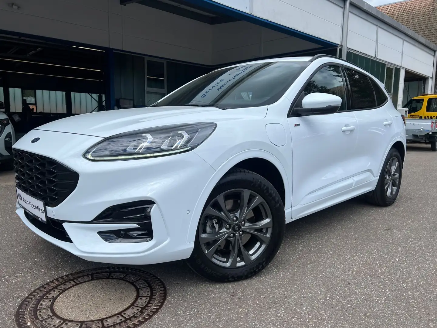 Ford Kuga Plug-In Hybrid ST-Line X 225 AT Blanc - 1