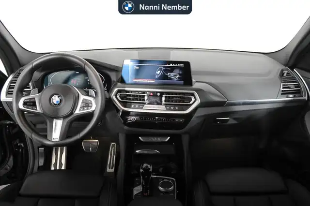 BMW X3 view 11