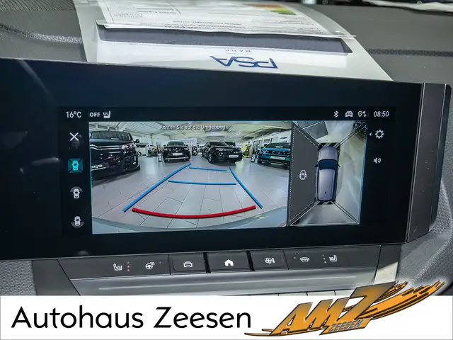 Opel Astra view 11