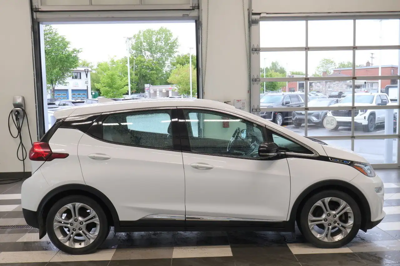 Chevrolet Bolt fotografie Chevrolet Bolt