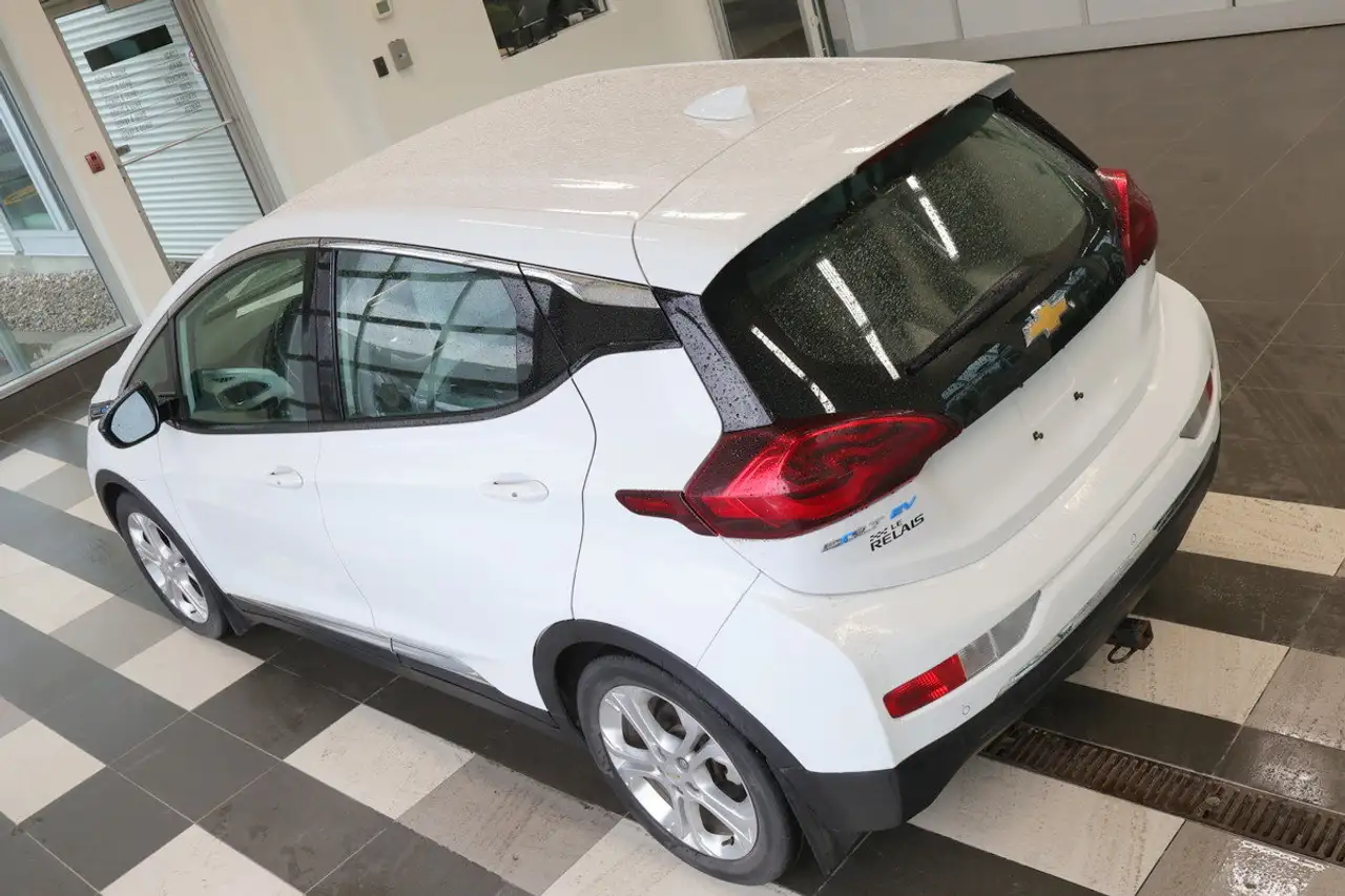 Chevrolet Bolt fotografie Chevrolet Bolt