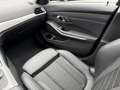 BMW 330 i xDrive Limousine Rouge - thumbnail 9