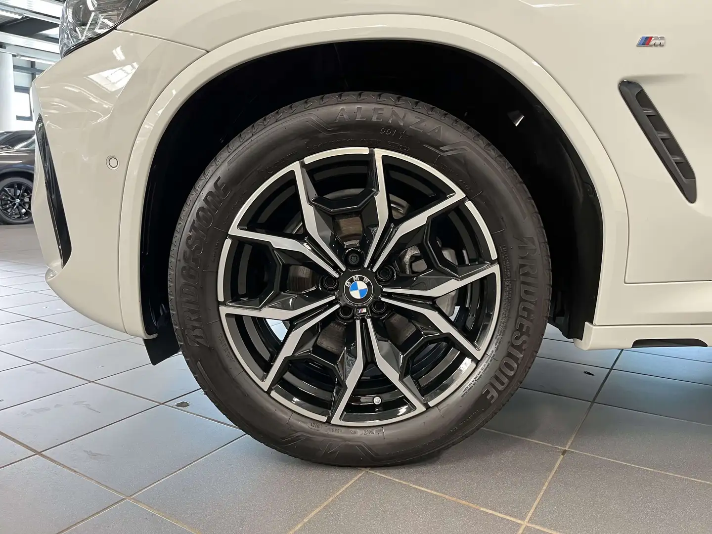 BMW X4 xDrive20i M Sport PANO AHK RFK NAVI Standh. Wit - 2