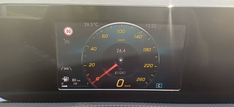 Mercedes-Benz CLA 180 CLA Coupe 180 AMG-Klimaaut-Navi-Leder-Panorama-Sitzhzg-18" — photo 13