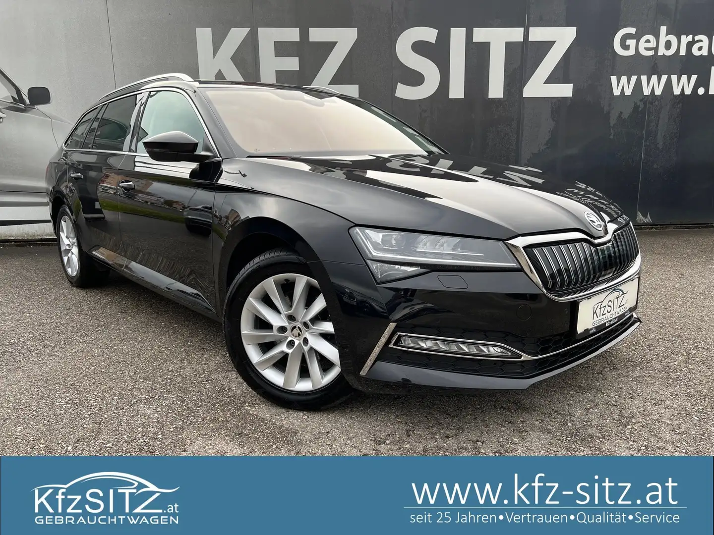Skoda Superb Kombi 1,4 TSI PHEV Style DSG | NP €55.000 Noir - 1