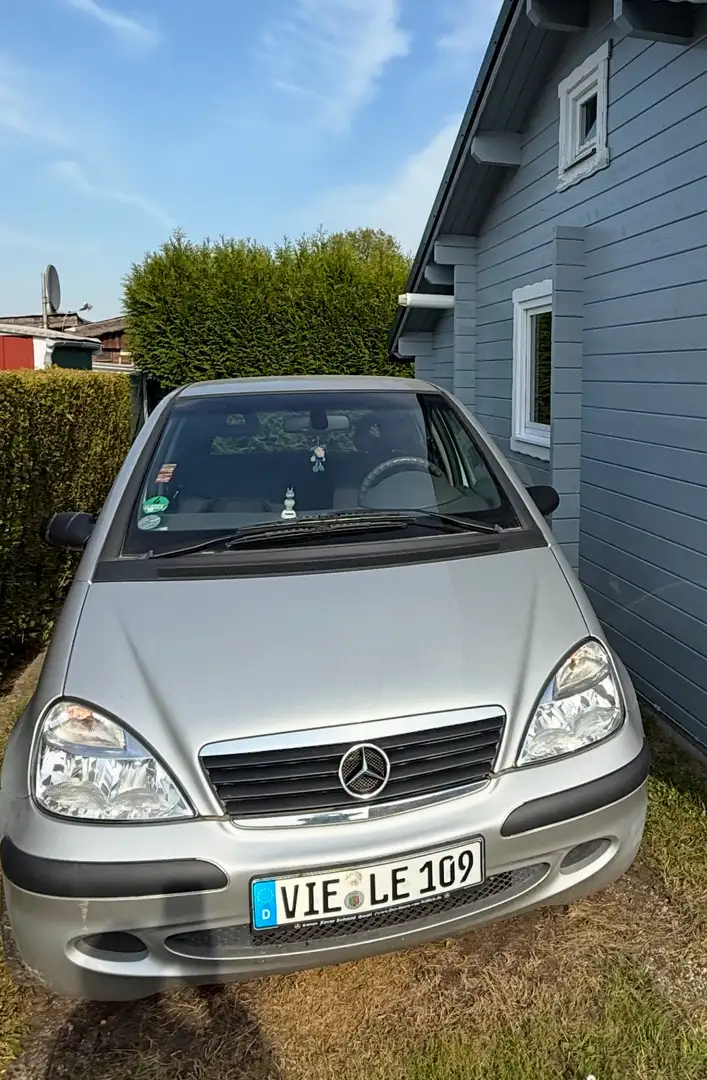 Mercedes-Benz A 140 Classic - 1