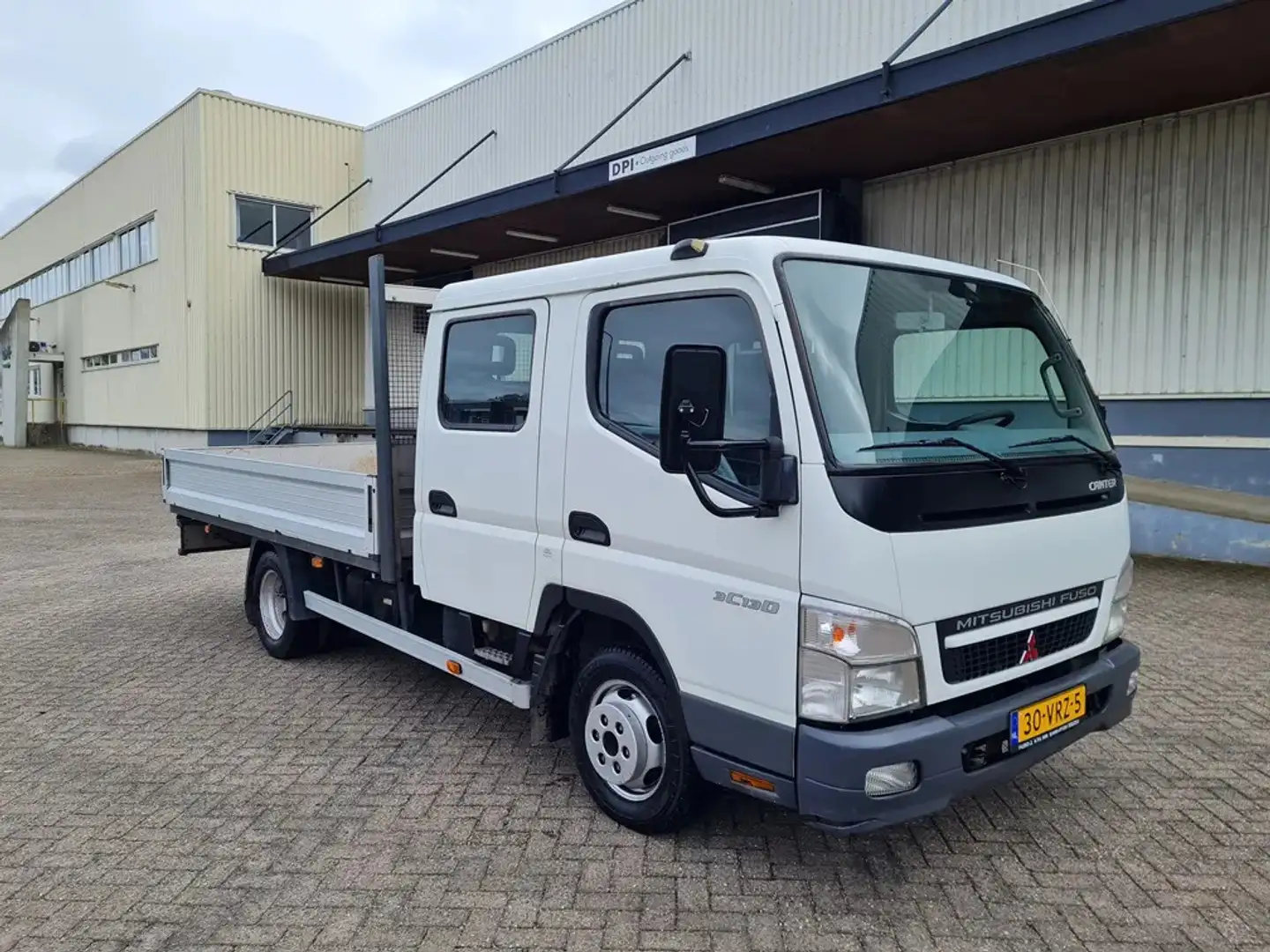 Mitsubishi Canter 3C13 Open laadbak , Dubbel cabine Beyaz - 2