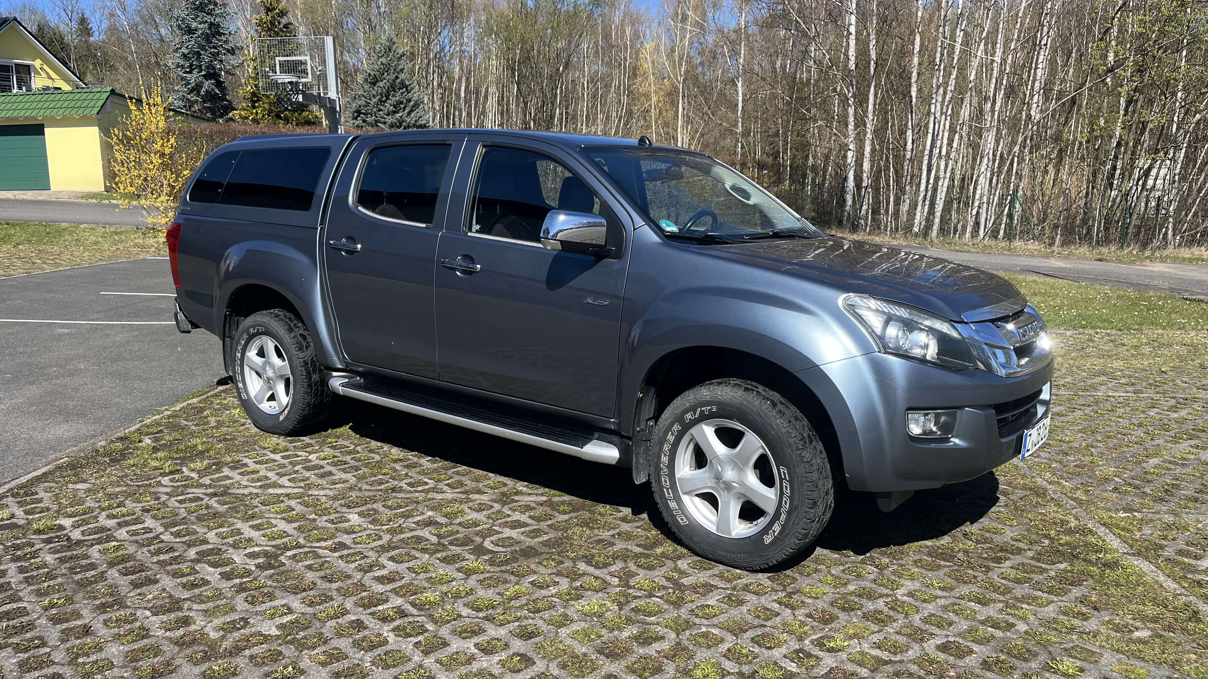 Second hand Isuzu D-Max 2.5