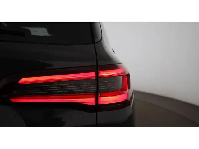 BMW X5 xDrive45e M-Sport Aut LED LEDER NAVI MEMORY Ansicht 10