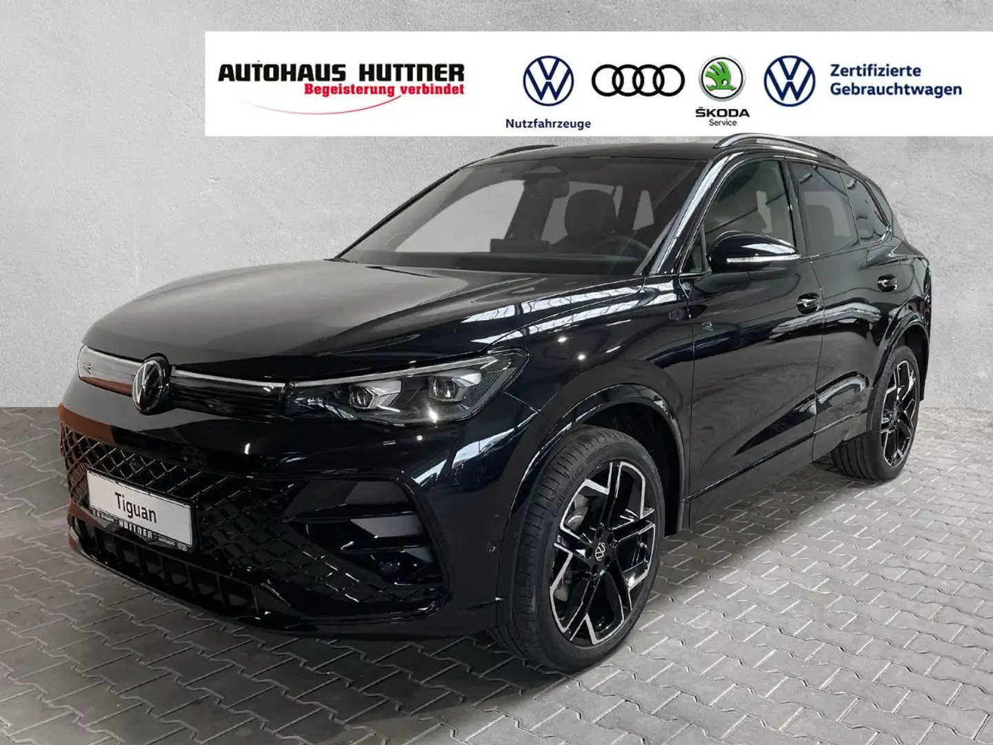 Volkswagen Tiguan R-LINE 2.0 TDI 4M DSG AHK LED NAVI STANDH Czarny - 1