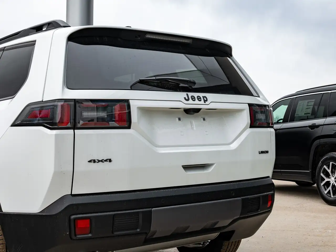 Jeep Cherokee снимка Jeep Cherokee