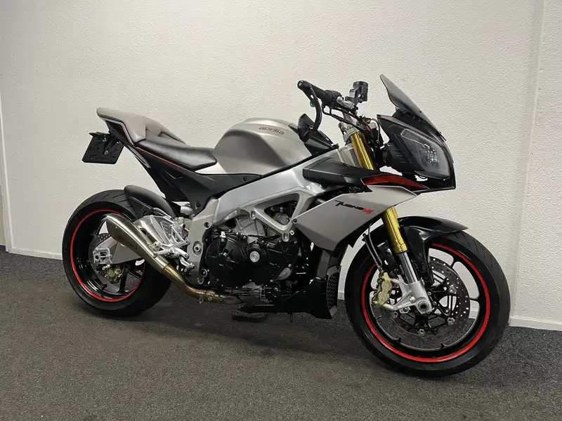 Aprilia Tuono - foto 4