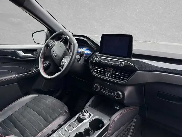Ford Kuga view 4