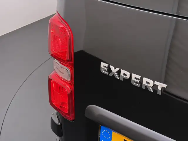 Peugeot Expert view 25