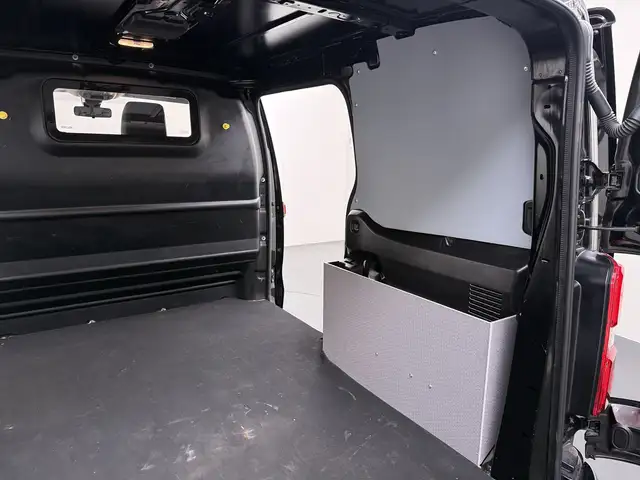 Peugeot Expert view 21