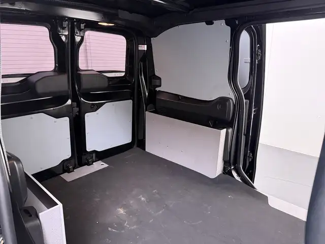 Peugeot Expert view 22