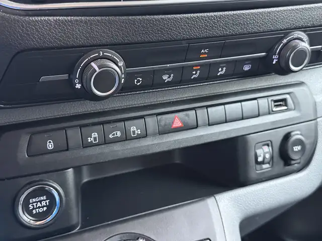 Peugeot Expert view 16
