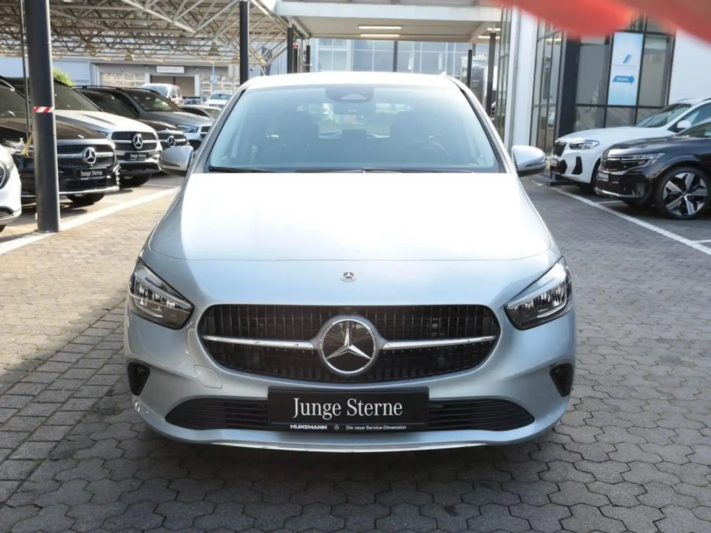 Mercedes-Benz B 220 d Progressive MBUX Navi Kamera Lenkradhzg Silber - 2