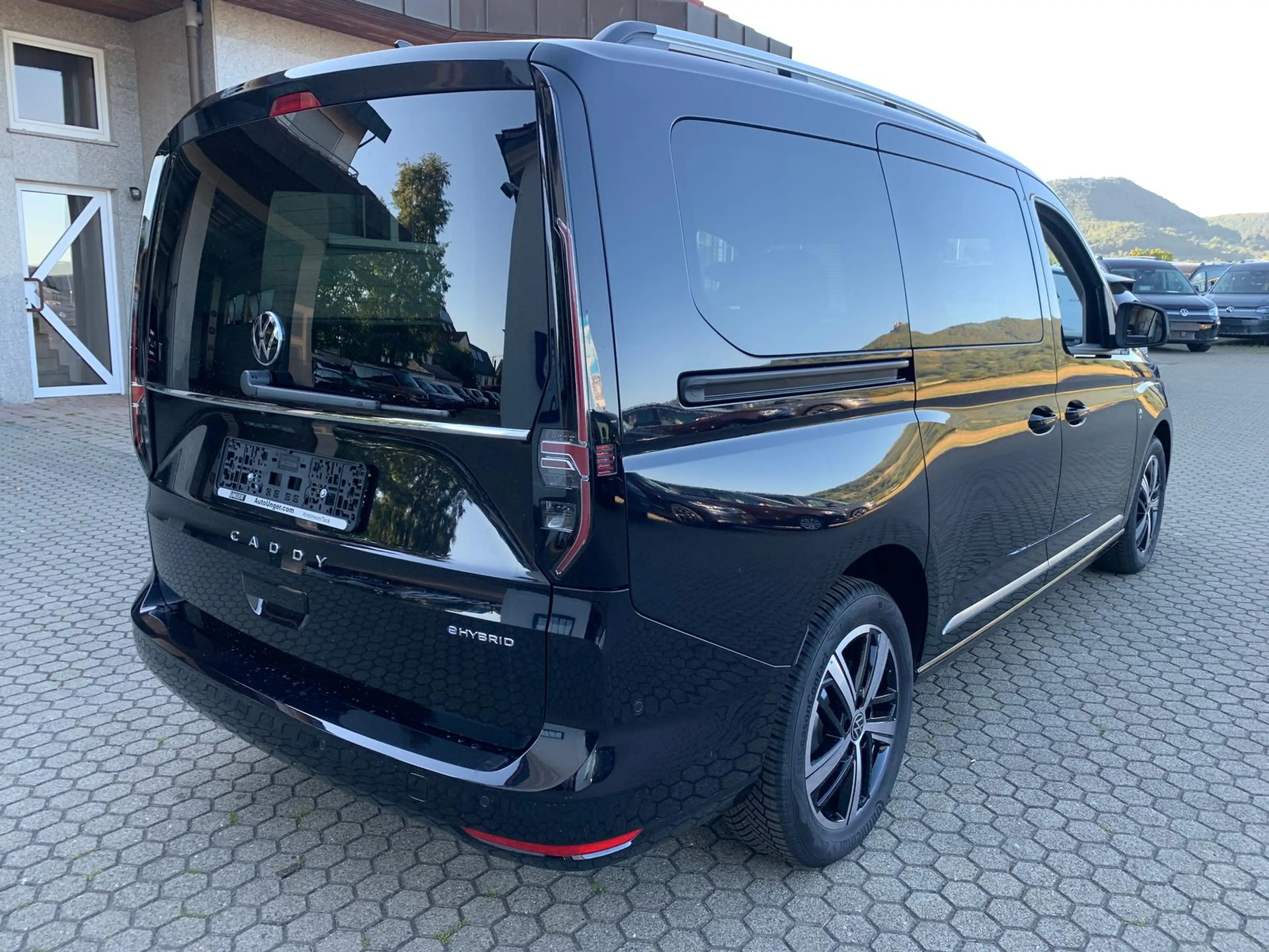 Volkswagen Caddy Style eHybrid AHK Panorama Kamera App — photo 3