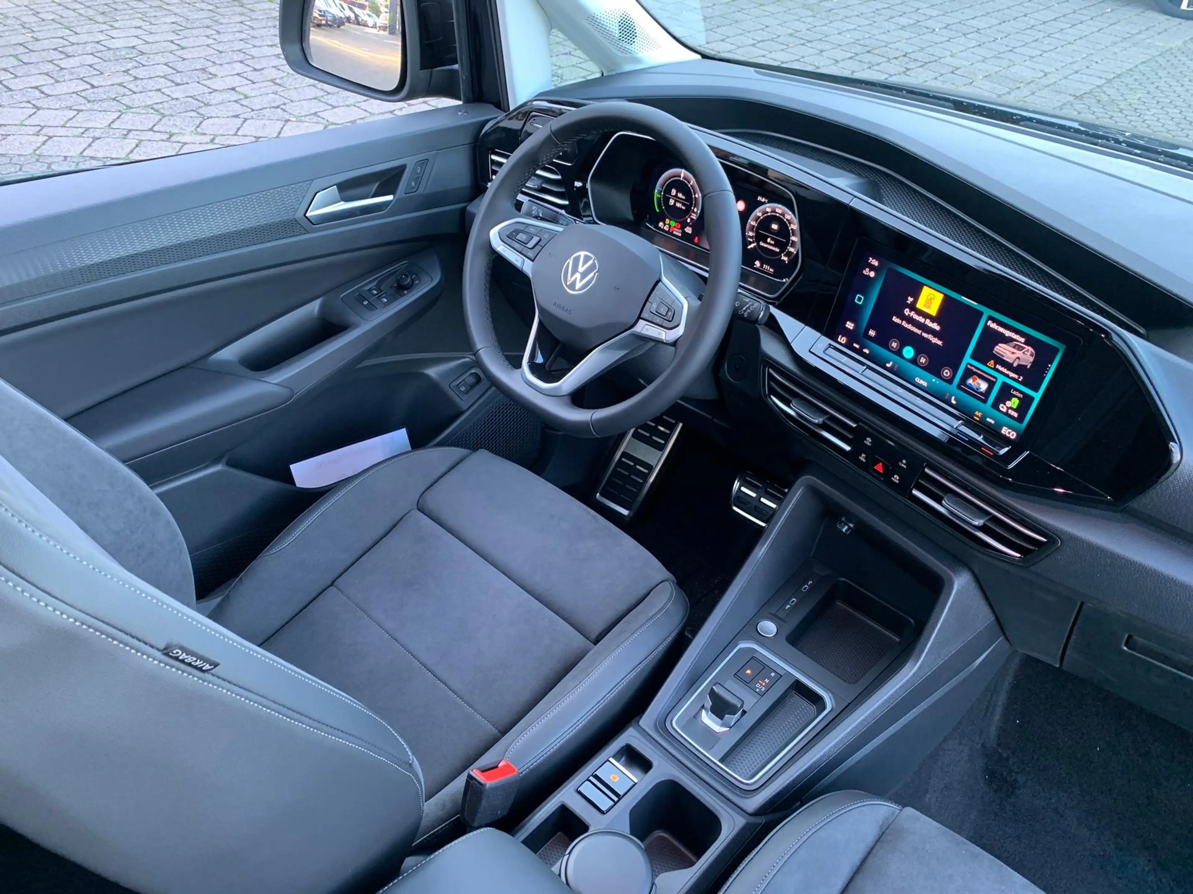 Volkswagen Caddy Style eHybrid AHK Panorama Kamera App — photo 6