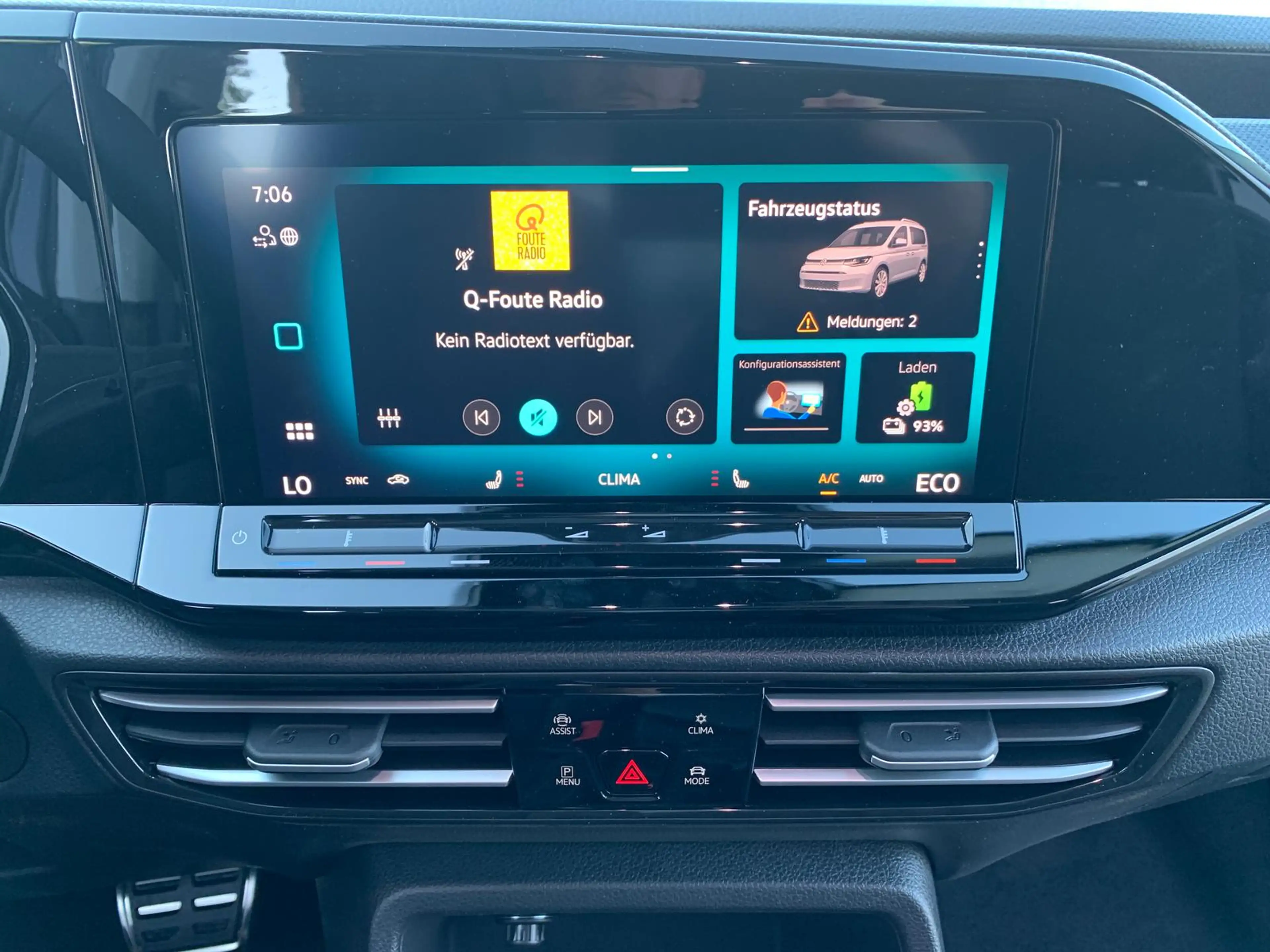 Volkswagen Caddy Style eHybrid AHK Panorama Kamera App — photo 8